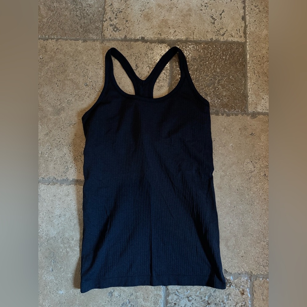 Lululemon ebb to street tank top black ribbed